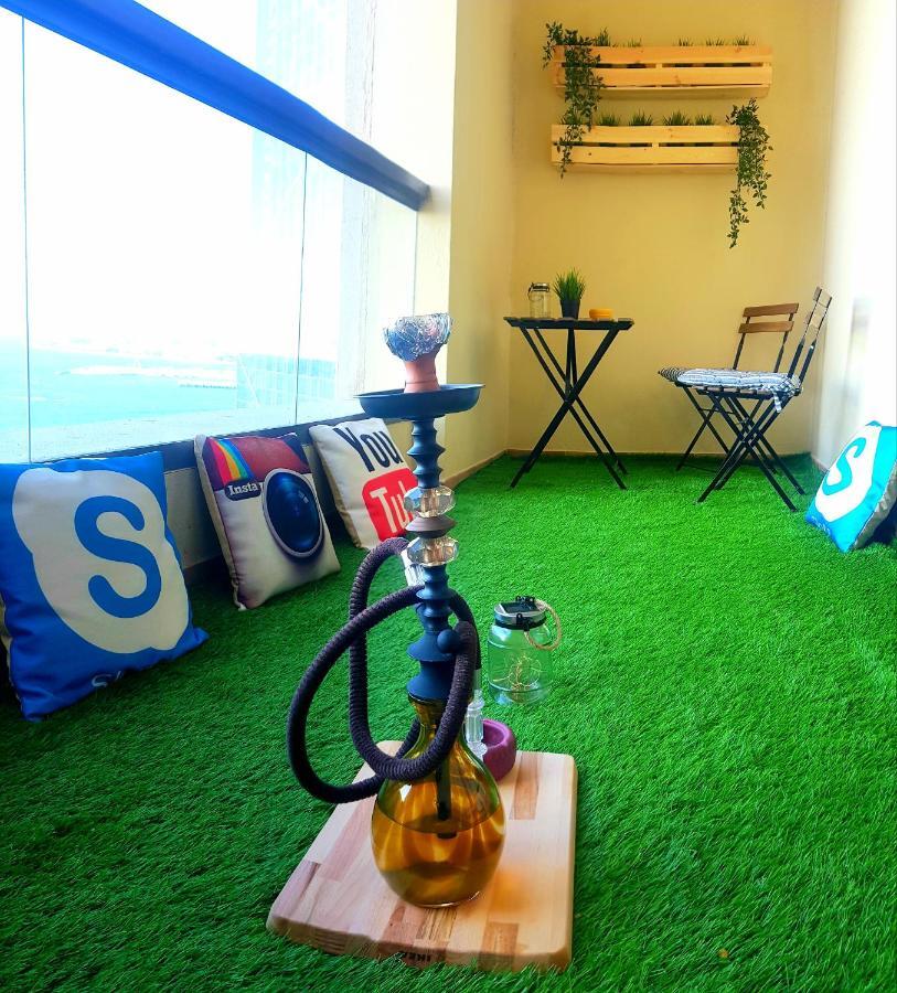 Auberge de jeunesse Bombay Backpackers Dxb (Adults Only) à Dubaï Extérieur photo